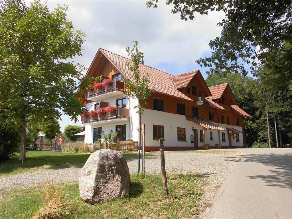 Gasthof Gruener Baum "Kongo" Amtzell Exterior photo
